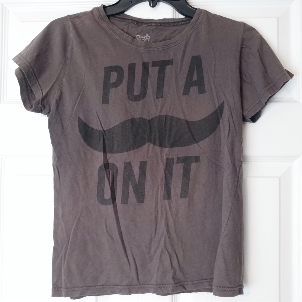 4/$15 🌻 Kids Size L Grey Mustache T-Shirt